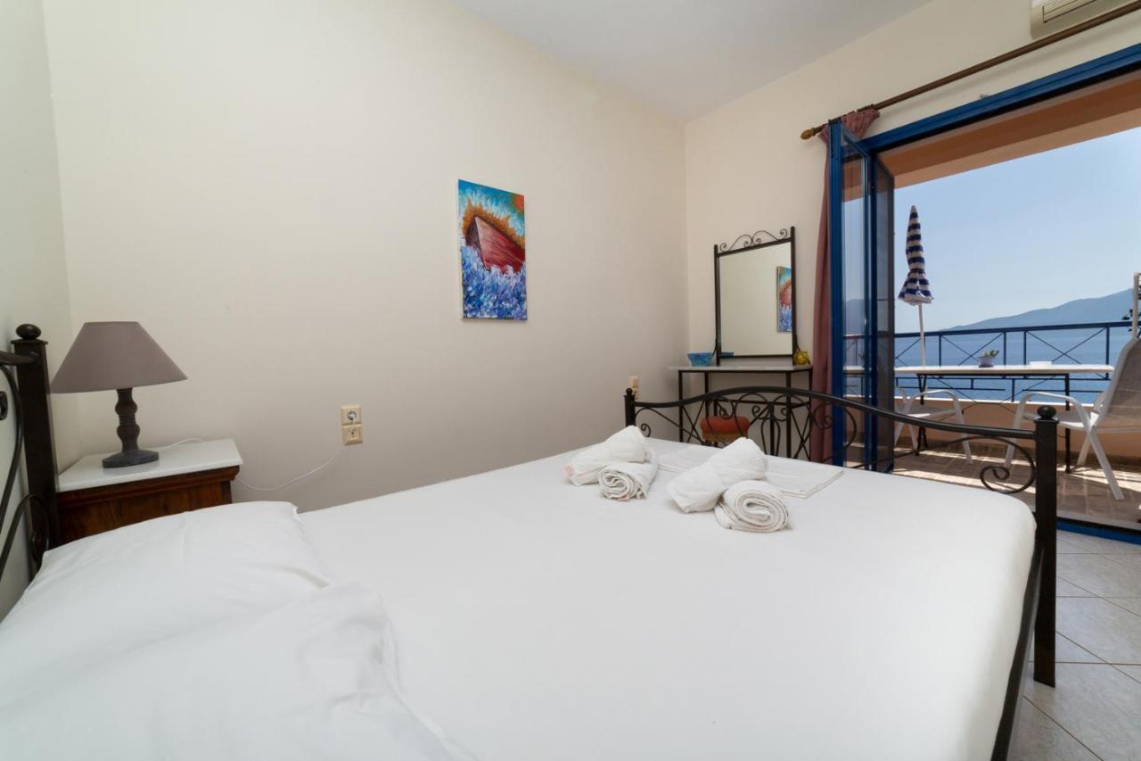 Natassa Apartments Agia Efimia Dış mekan fotoğraf